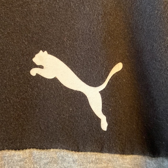 Puma Small Grey Hoodie - Picture 3 of 5